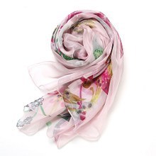 2014新品真絲圍巾 時尚與質(zhì)感完美融合